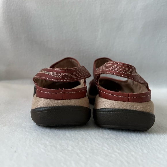 Romika Size 36/6 Red/Creme Leather multicolor Accent Stitching Casual Slip On. - Picture 14 of 16